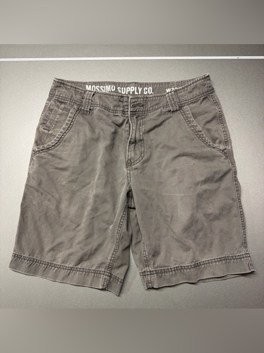Mossimo Supply Co Chino Shorts Mens 32 Gray Cotton Twill Skater (No‎ Button)
